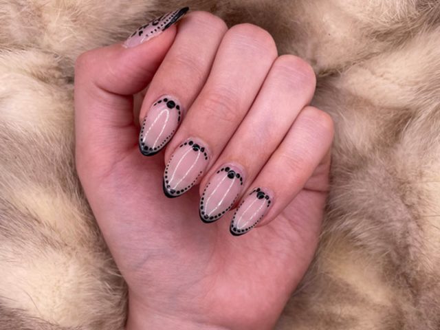 DIY Manicure: Achieving High-End Nail Art at Home